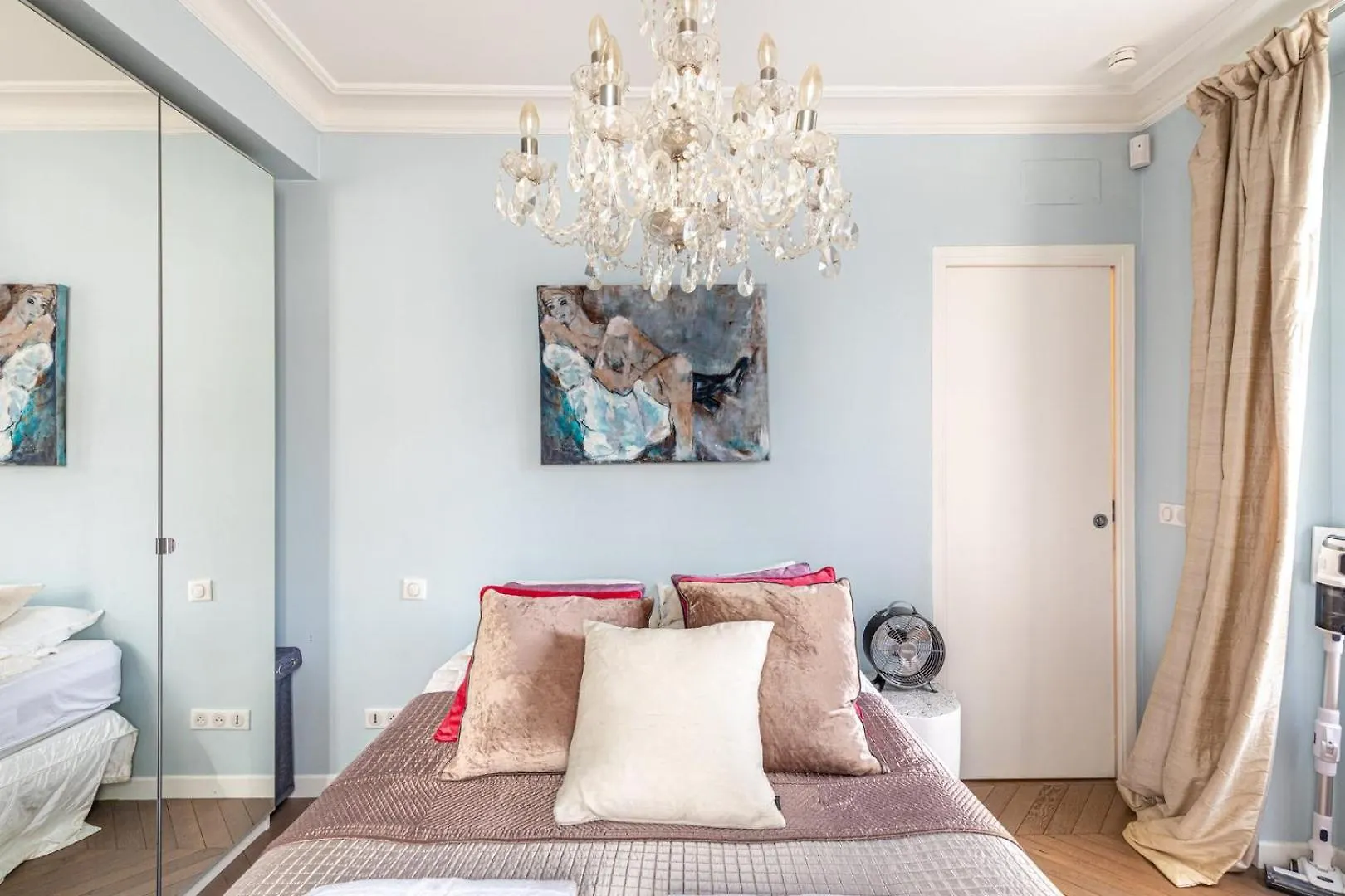 Guestready Modern Apartment Near Parc Monceau Paris France
